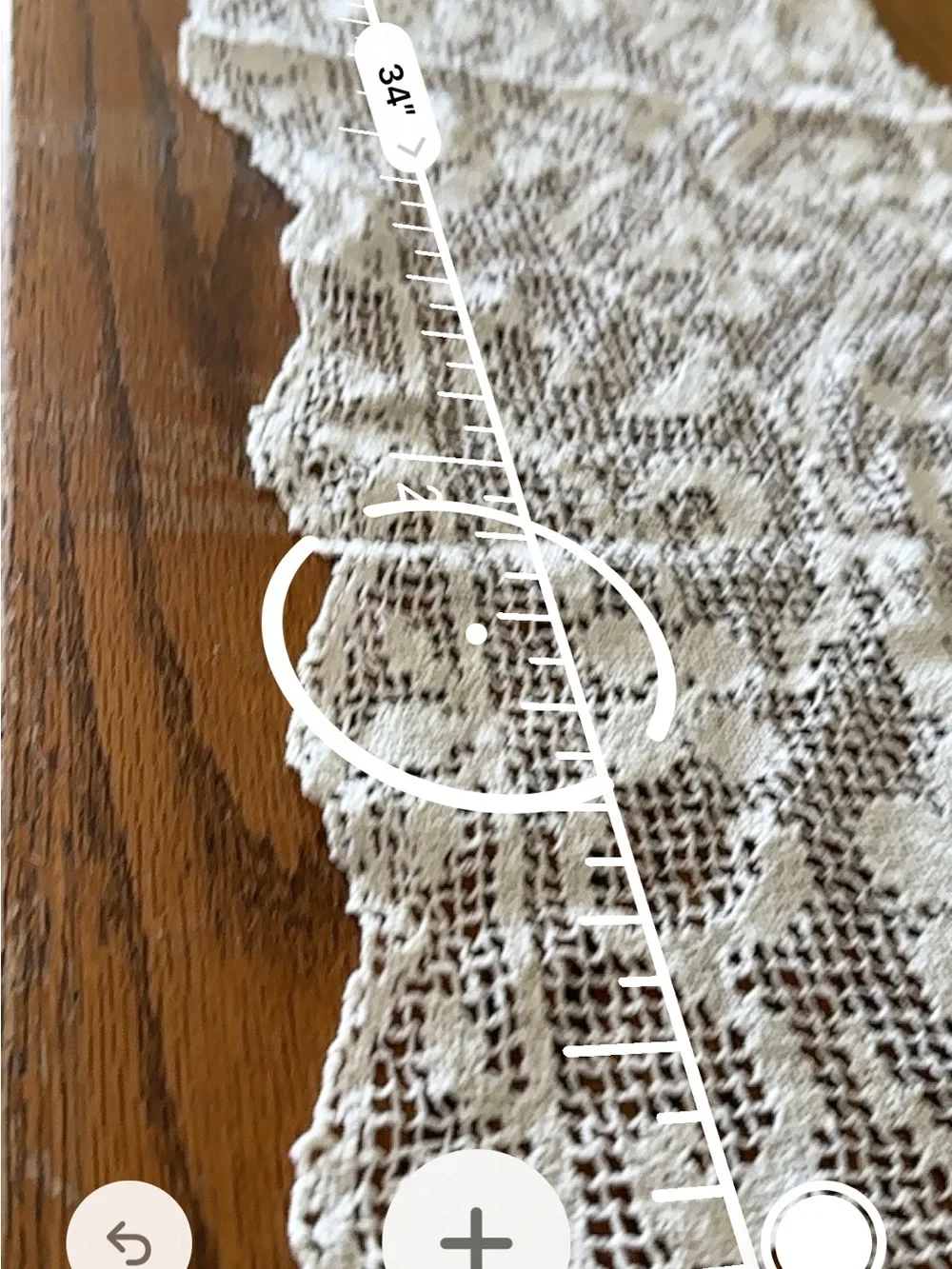 Vintage Handmade Ecru Filet Lace Floral Table Runner Dresser Scarf 34